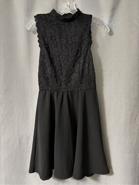 Black Lace Dress with Keyhole Back